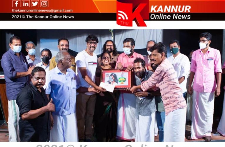 സി.പി.എം ജില്ലാ സമ്മേളനം-ഹൃസ്വനാടകമല്‍സരം-വിജയികള്‍ക്കുള്ള സമ്മാനങ്ങള്‍ വിതരണം ചെയ്തു-