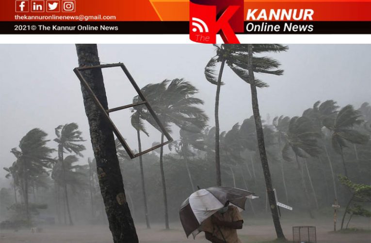 കനത്തമഴയില്‍ പാലത്തിന്റെ ഒരു ഭാഗം ഇടിഞ്ഞ് പുഴയിലേക്ക് താഴ്ന്നു-