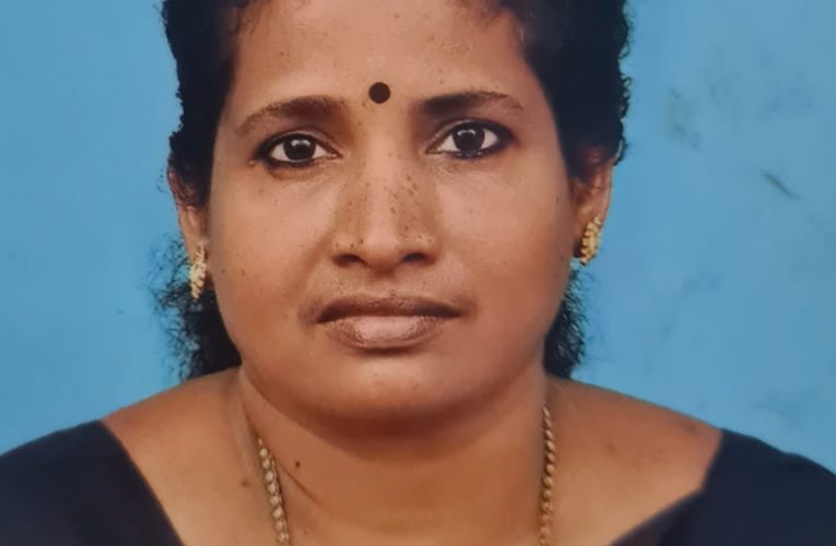 മുഴപ്പിലങ്ങാട്ടെ കല്ലേന്‍ വിനല(57) നിര്യാതയായി.