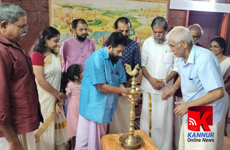 സന്തോഷ് മാടയെയും ദീപാങ്കുരനേയും അനുമോദിച്ചു.