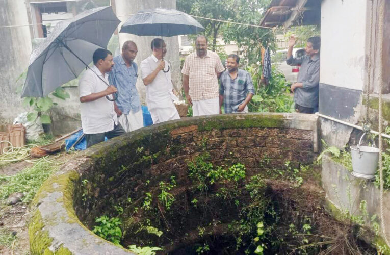 മാവില പത്മനാഭന്റെ സ്‌ക്കൂട്ടര്‍ കിണറിലെറിഞ്ഞ് നശിപ്പിച്ച മുഴുവന്‍ പ്രതികളെയും അറസ്റ്റ് ചെയ്യത് മാതൃകപരമായി ശിക്ഷിക്കണം-അഡ്വ: സണ്ണി ജോസഫ് എം.എല്‍.എ.