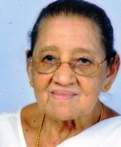 പരിയാരത്തെ വി.വി.ജാനകി ടീച്ചര്‍(92)നിര്യാതയായി.