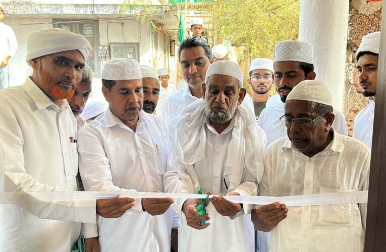 നവീകരിച്ച മദ്രസയും സ്മാര്‍ട്ട് ക്ലാസ് റൂമും ഉദ്ഘാടനം ചെയ്തു