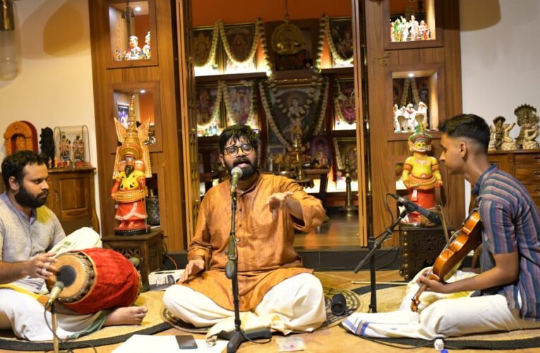 ശ്യാമ ശാസ്ത്രിയെ സ്മരിച്ച് ഭൈരവി രാഗത്തില്‍ ലയിച്ച് നീലകണ്ഠ അബോഡ്