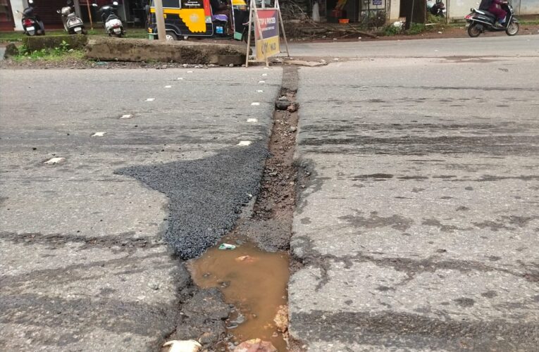 ദേശീയപാതയുടെ ചിറവക്ക് ജംഗ്ഷനിൽ കേബിൾ കുഴി അപകട കുഴിയായി മാറുന്നു