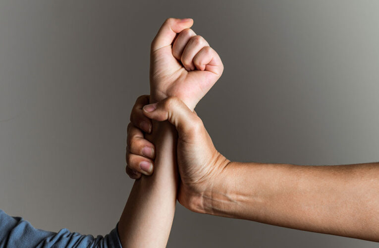 ശസ്ത്രക്രിയ കഴിഞ്ഞ് വിശ്രമിക്കുന്ന ഭാര്യയെ പീഡിപ്പിച്ച ഭര്‍ത്താവിനെതിരെ കേസ്.