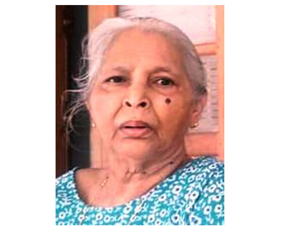 മുഴപ്പിലങ്ങാട് ശ്രീനാരായണ മഠത്തിന് സമീപം കൃഷ്ണാലയത്തില്‍ റിട്ട. അദ്ധ്യാപിക എന്‍.കെ.ലക്ഷ്മി (കമല-80) നിര്യാതയായി