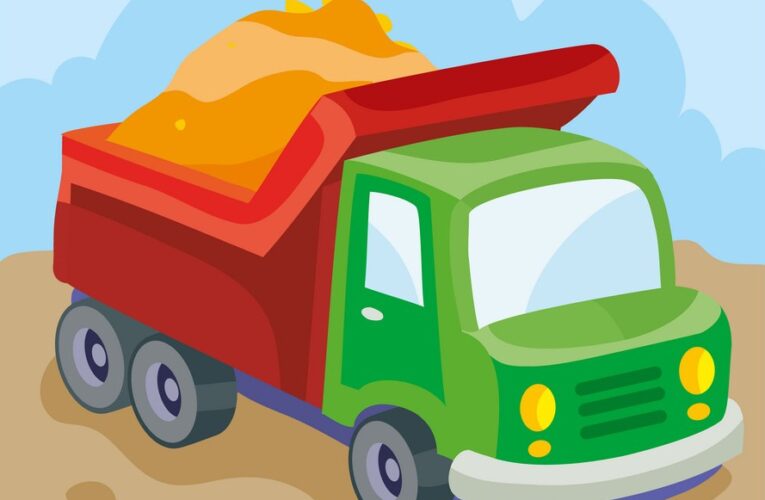 പോലീസിനെ കണ്ടപ്പോള്‍ മണല്‍ലോറി ഉപേക്ഷിച്ച് ഡ്രൈവര്‍ ഓടിരക്ഷപ്പെട്ടു