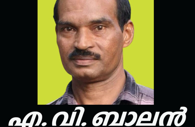 ഗൃഹനാഥന്‍ വീടിന് മുന്നിലെ മാവില്‍ തൂങ്ങിമരിച്ചു.