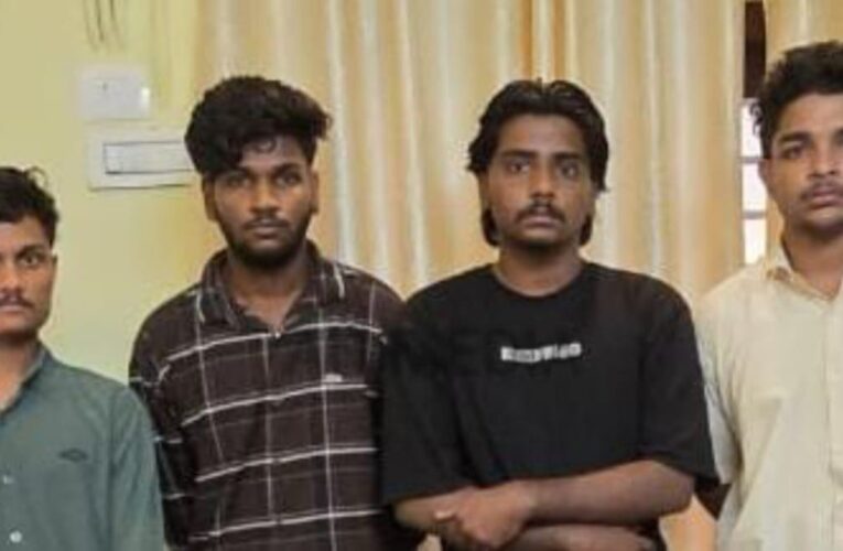 അഴീക്കൽ സ്വദേശിയായ വയോധികനെ മർദ്ദിച്ച 4 യുവാക്കളെ വളപട്ടണം പൊലിസ് പിടികൂടി.