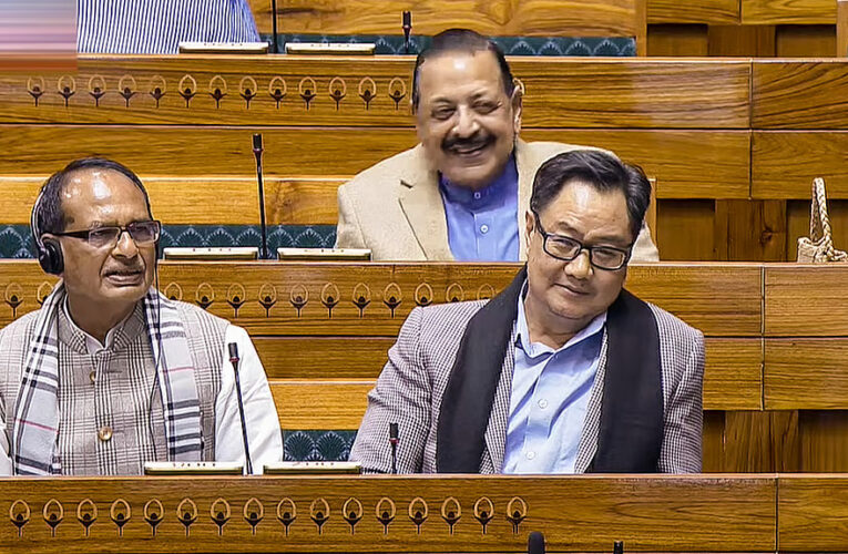 മഹാത്മാഗാന്ധി തൊഴിലുറപ്പ് പദ്ധതിയുടെ പേരും ഘടനയും മാറ്റിയുള്ള വി ബി ജി റാം ജി ബി്ല്ലില്‍ ഇന്ന് വോട്ടെടുപ്പ്