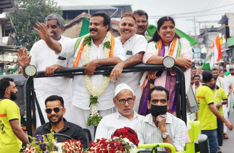 തളിപ്പറമ്പില്‍ യു.ഡി.എഫ് വിജയാരവം സംഘടിപ്പിച്ചു.