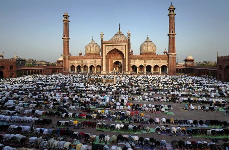 ആത്മസംസ്‌കരണത്തിന്റെ ദിനരാത്രങ്ങളുമായി റംസാന്‍ വ്രതാരംഭത്തിന് ഇന്നു തുടക്കം