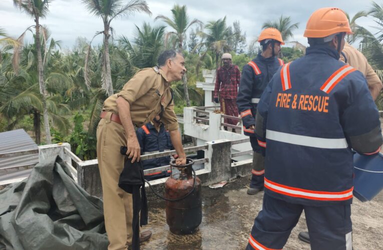 വാട്ടര്‍പ്രൂഫിങ് ജോലിക്കിടെ ഗ്യാസ് സിലിണ്ടറിന് തീപിടിത്തം; വന്‍ അപകടം ഒഴിവായി