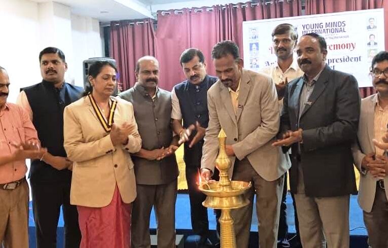 യങ്ങ് മൈന്‍ഡ്‌സ് ഇന്റര്‍നാഷണല്‍ തളിപ്പറമ്പ് ക്ലബിന്റെ പുതിയ ഭാരവാഹികള്‍ സ്ഥാനമേറ്റു.