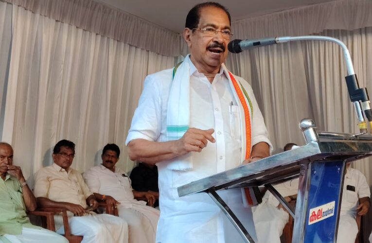 തെറ്റുകള്‍ തിരുത്തുന്നതിന് പകരം സി പി എം നേതൃത്വം കൂടുതല്‍ തെറ്റുകളിലേക്ക് നീങ്ങുകയാണെന്ന് മന്ത്രി സണ്ണി ജോസഫ്